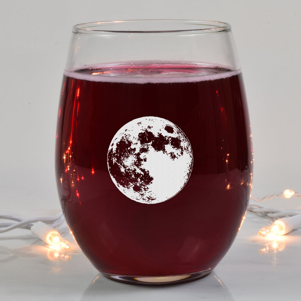 https://www.yourmoonphase.com/cdn/shop/products/2M490-FullMoon-WineGlass2_f874a08e-5d97-418d-aa74-e213022fe632_2000x.jpg?v=1605034452